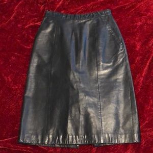 Leather skirt